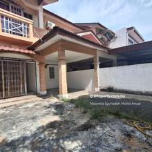 Rumah Teres Dua Tingkat Taman Bachang Utama, Bachang, Melaka