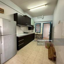 Bayu Puteri 3 Apartment