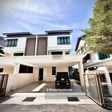 3 Storey Semi Detached Home at Pearl Residences  in Batu Ferringhi