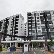 D'Ryx Condominium, Semi detached in the sky