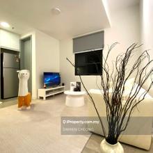 Cozy design, Wifi & Carpark included, Fully furnished