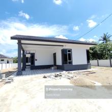 Banglo Baru Batu 8 Batang Merbau Tanah Merah Kelantan