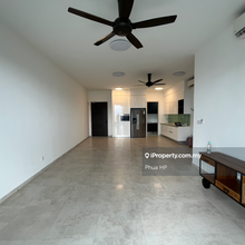 Open View Very High Floor Unit