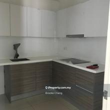 28 Boulevard Partially Furnished, Shuttle Bas, Pandan Perdana