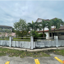 Alor Akar 2 Story Cornerlot House