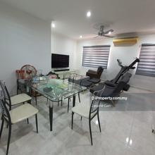 Furnished 1.5 Storey Upper Townhouse Freehold Non Bumi 3rooms Non Bumi