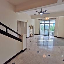 Escape to Serene Green Living in a Regal Villa 4-Bedroom Duplex