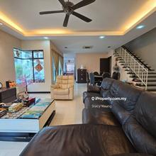 Super cheap freehold 3sty renovated Semi-D