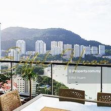 Beachside Condo with Breathtaking views