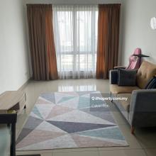 Univ 360 Place Seri Kembangan Selangor with 2 Carpark For Sell