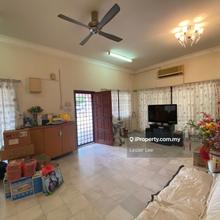 Big corner double storey terrace house