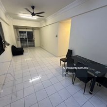 Jalil Damai 3 Bedroom unit for rent