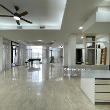 Tastefully Renovated Unit, Come with Private Pool&Lift, Nearby Embassy