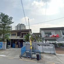 Taman United Semi-D Facing Main Road Potential for Commercial Use Sale