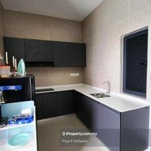 Verando Residence, Part Furnished with 2 Carparks