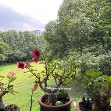 Unblocked Nice Garden & field view from the balcony 