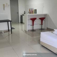 Domain 5 limited unit Studio Unit rm1200 for rent now!