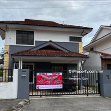 Freehold Double Storey Semi-D For Sales