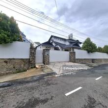 Stulang Laut, Double Storey Bungalow