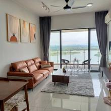 Royal Strand @ Country Garden Danga Bay / Seaview