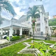 Fully-Renovated, Fully-Furnished, Private Swimming Pool & Garden