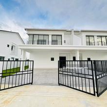New Semi-D for sale, Lakeview, Gated Guarded, Cyberjaya