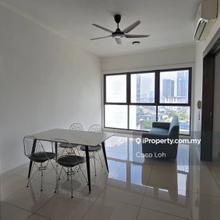 Short distance to shopping mall and MRT station