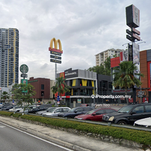 Cheap! Puchong commercial showroom for car or furniture near the cube