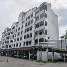 Fawina Court Ampang For Sale