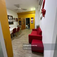 Facing Main Road, BK 5, Bk 5, Bandar Kinrara, Puchong