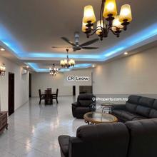 Gurney Beach beside Gurney Walk/Office Tower 2750sf 3r3b for Rent