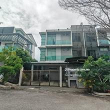 Freehold 3 Storey Semi-D Vila Laman Cahaya (Below Value 19%)