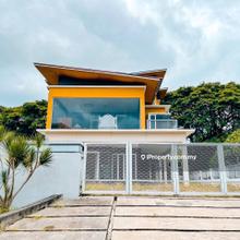 Exclusive 3 Storey Bungalow The Mines Residence Seri Kembangan