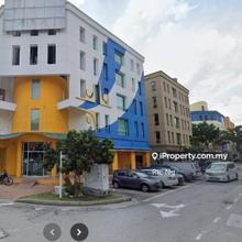 Prime Location / Corner Unit The Strand Kota Damansara For Rent 