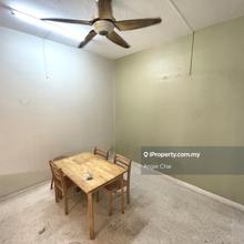 Prime location, Freehold Ss2,  2-Storey Link House for Sale 