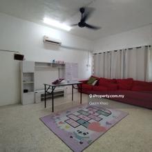 5 Bedrooms, Move in Condition, Good Location, Tasek