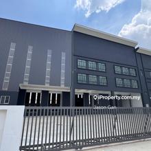 Brand new freehold factory, 800amp, easy access KESAS, non flood area