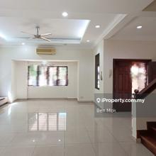 Aman Suria, Semi Detached, 2.5 Storey House, Well Maintained Unit