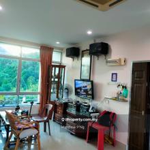 Tiffany Villa Bungalow Lot -1100' - 2 Car Parks -Renovated - Ayer Itam