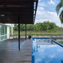 Water Front Villa with Swimming Pool