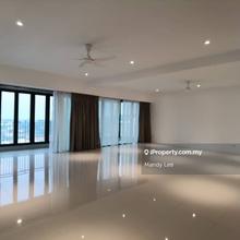 Very High Floor unit 4 Bedrooms 