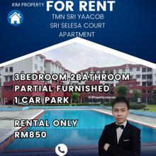 Sri Selesa Court 3 Bedroom Partial Furnish