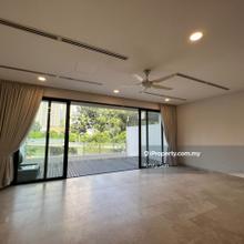 3 mins walk to Hartamas Shopping Centre