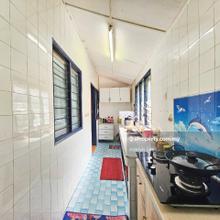 Cheras Perdana 1 storey Fully Furnished wide car porch