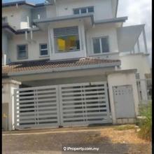 Terrace house for Sale