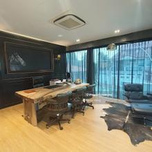 Very nice and taste home office
