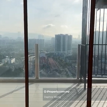 Penthouse for sell at 216 Residence, Only Rm1.1mil! Call me now!