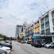 Superb Office Crowd, Matured Commercial Hub, Center of Puchong