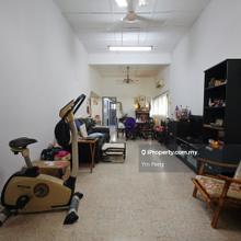 Single Storey Endlot near Park
