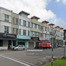 Desa Tebrau Shop Lot For Sale 